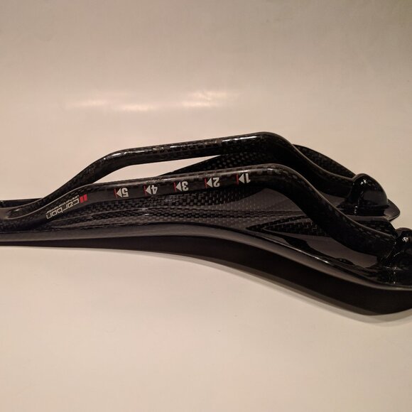 EUC Carbon Saddle & Rail - Picture 3 of 6